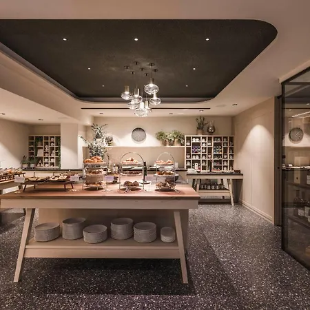 Lagrein Hotel 4*