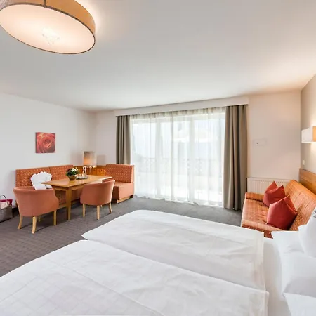Lagrein Hotel 4*